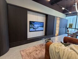 Woods Square (D25), Office #626979581